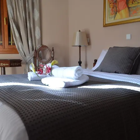 Ξενώνας Μέλαθρον 3*